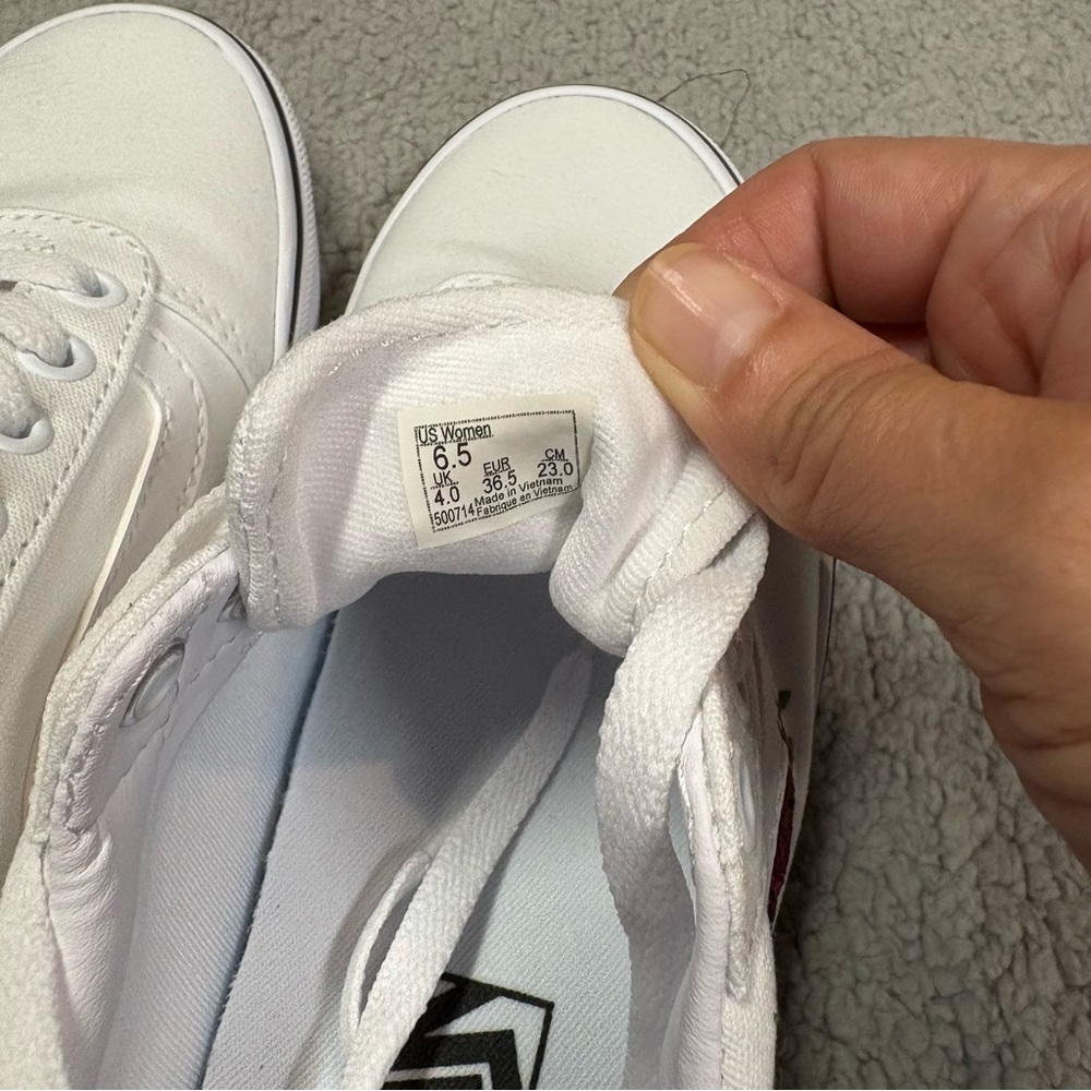 3403 Vans Ward Low Top Sneaker White Rose 6.5 - Picture 8 of 9